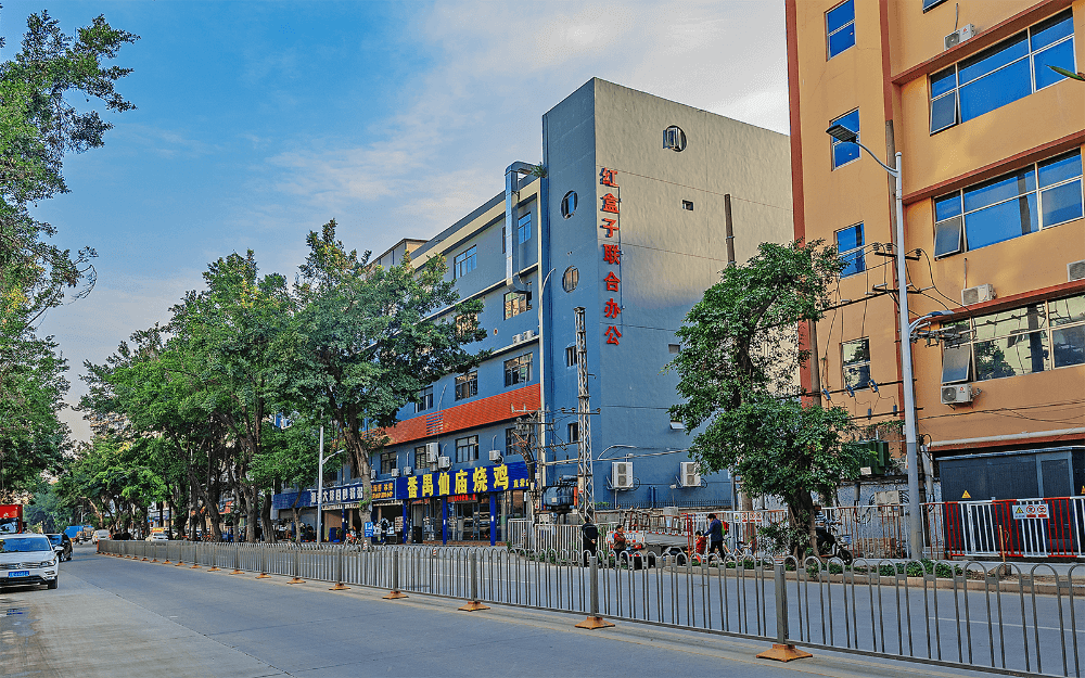 西乡168大厦实景