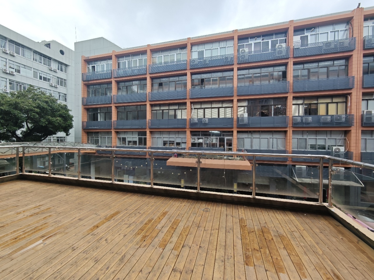 恒润湾区U谷(深港达创客中心)实景