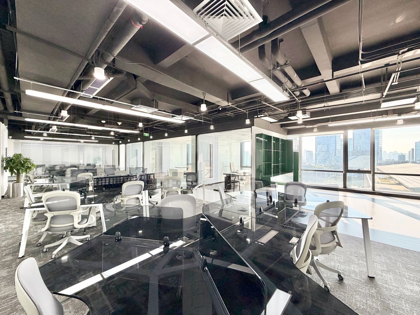 科兴科学园 · 441㎡精装办公室实景