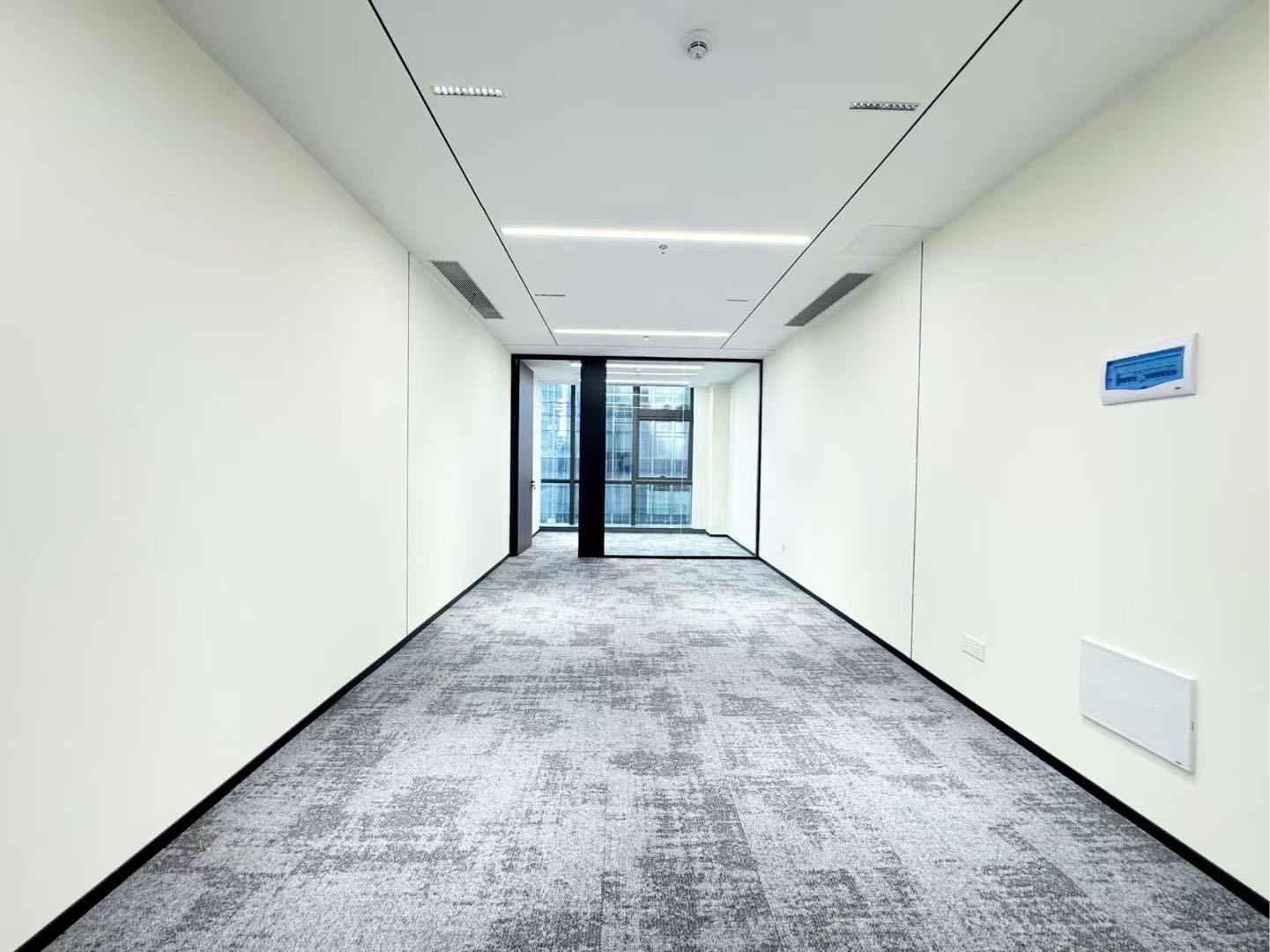光峰科技大厦 · 115㎡精装办公室实景