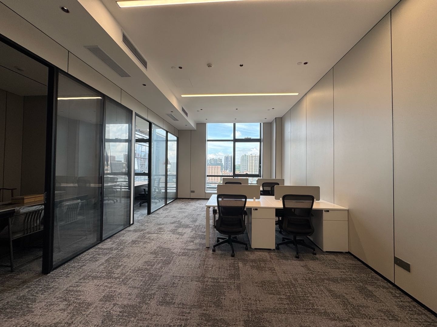 润宝大楼 · 144㎡豪装办公室实景