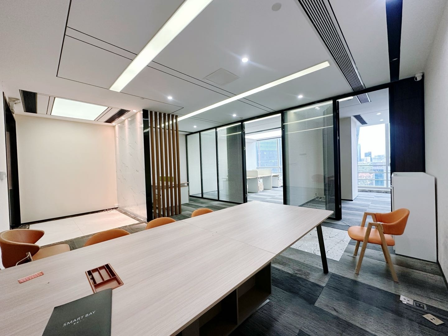 赛西科技大厦 · 114㎡精装办公室实景