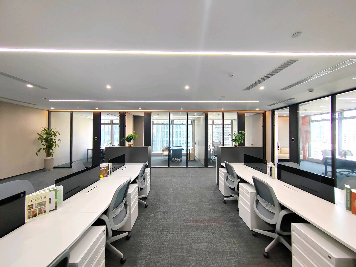 豪威科技大厦 · 423㎡精装办公室实景