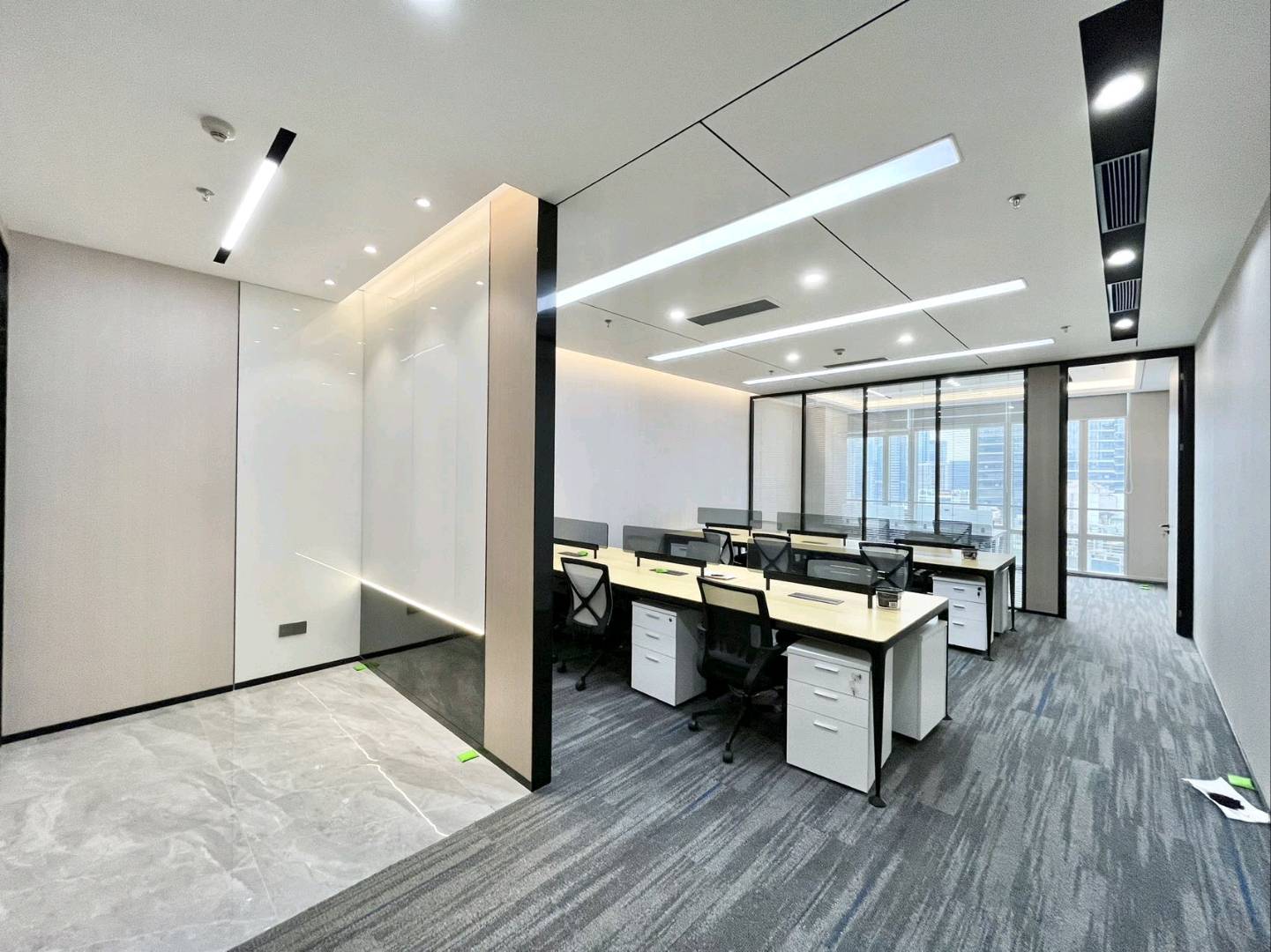 讯美科技广场 · 145㎡精装办公室实景