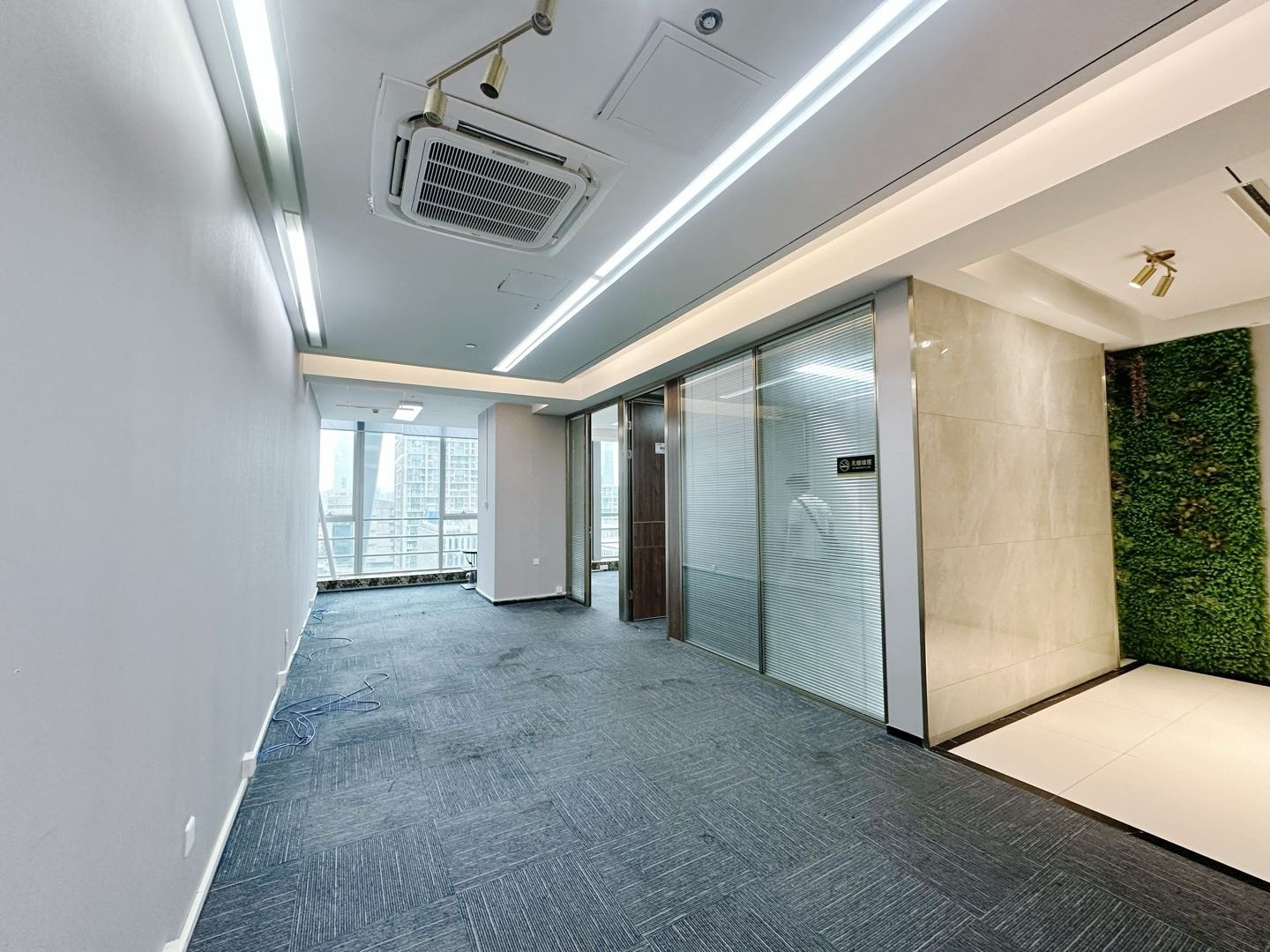 赛西科技大厦 · 90㎡精装办公室实景