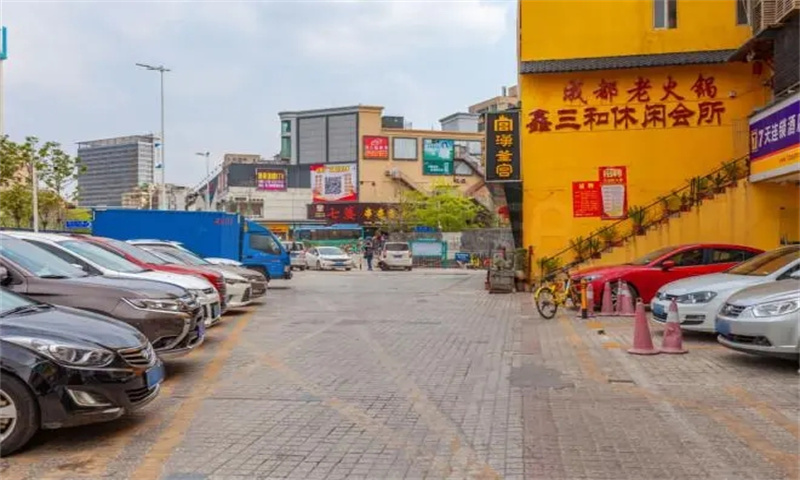 鑫源盛商业广场03.webp 龙岗(坂田)——鑫源盛商业广场写字楼办公室出租