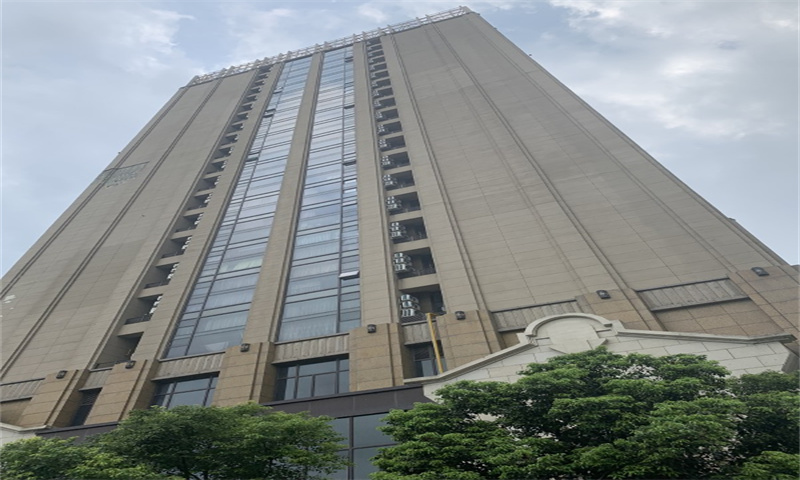 项目地址：天玑公馆写字楼位于广东省深圳龙华龙观东路