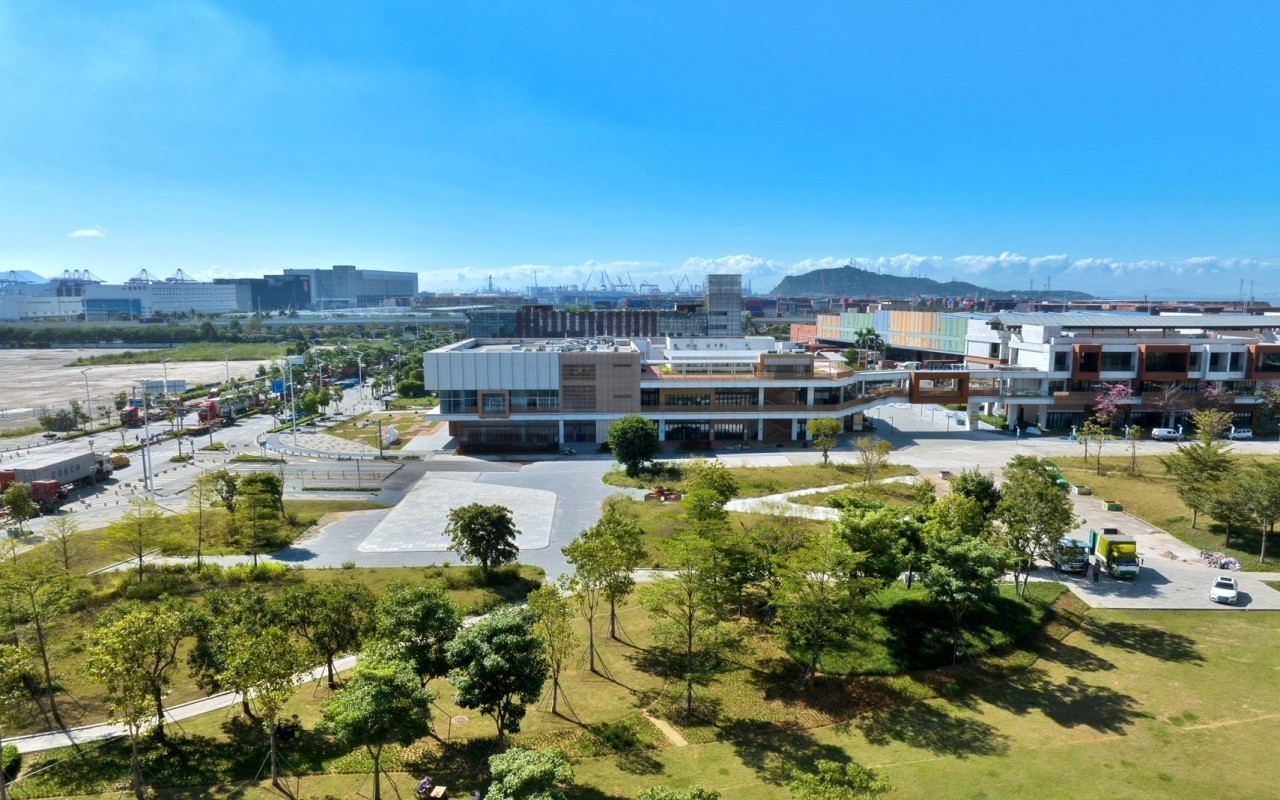 方直前海国际文化中心（二元桥深港设计创意产业园）实景图
