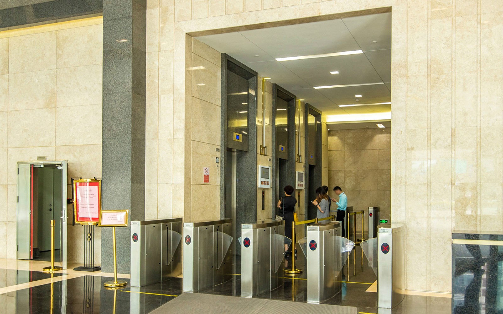 财富港国际中心实景图