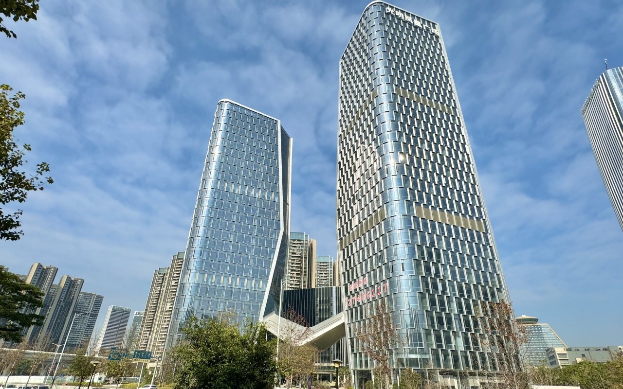 光明凤凰广场