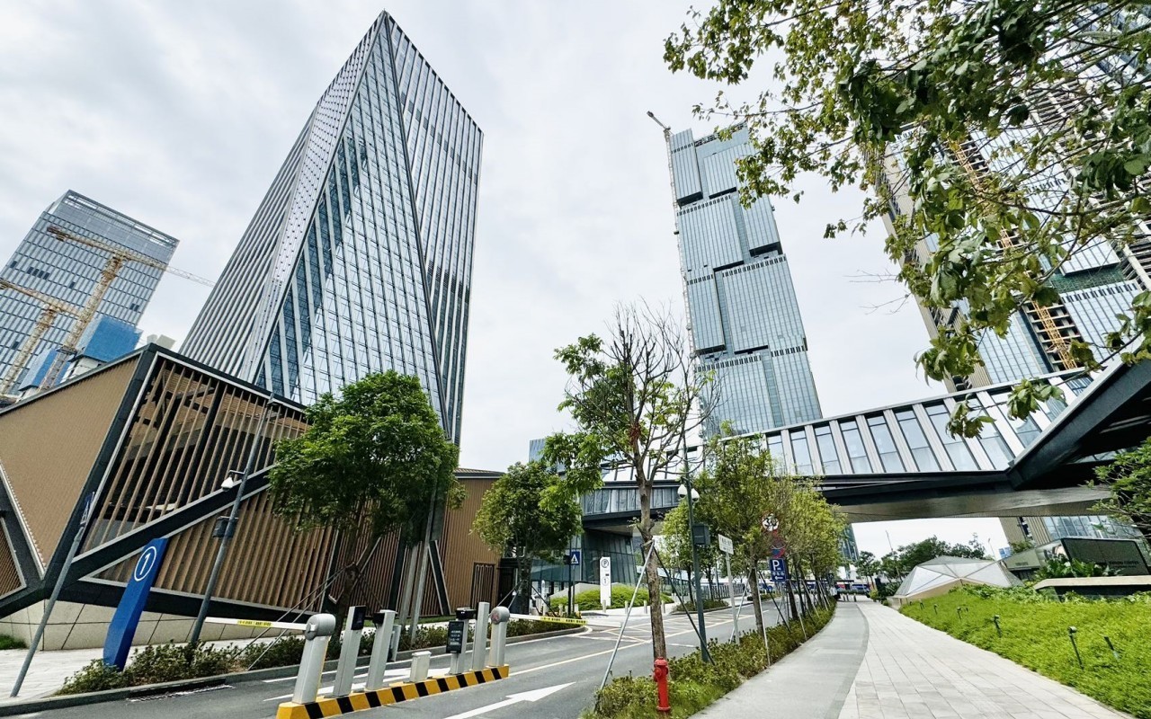 前海腾讯数码大厦实景图