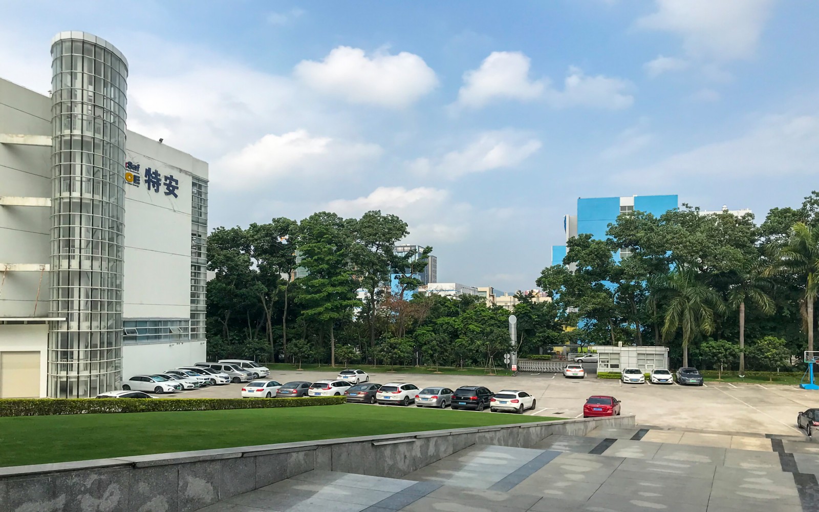 特安大厦实景图