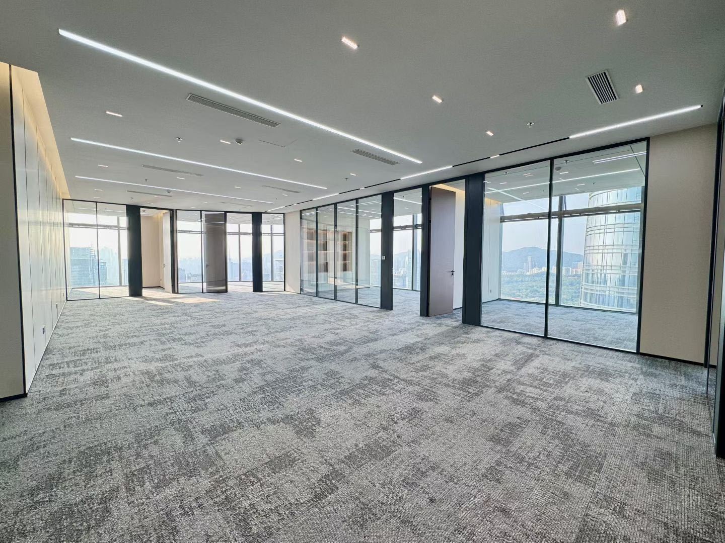 福田中心区466㎡办公户型｜皇庭中心 · 精装实景图