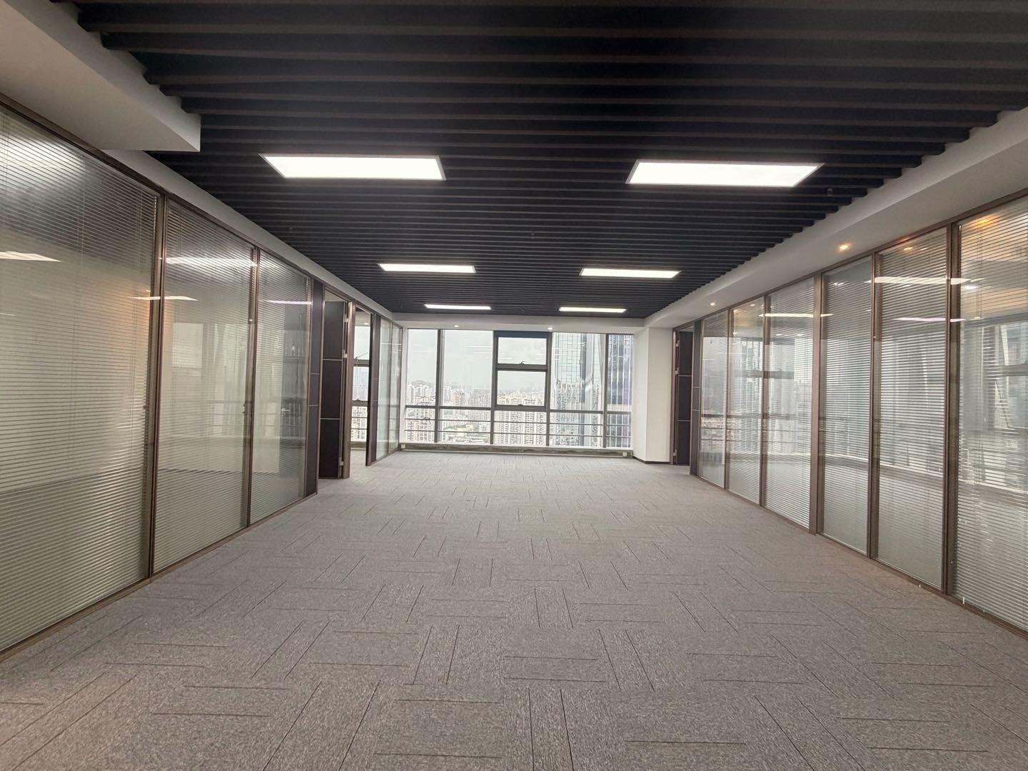 阳光科创中心｜234㎡精装办公室出租 · 南油实景图