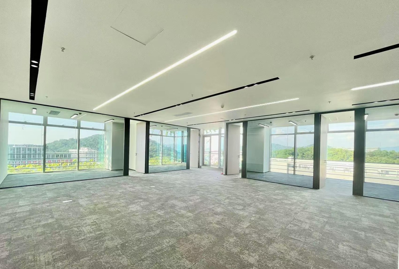 深圳西乡办公空间｜碧桂园凤凰智谷421㎡精装户型实景图