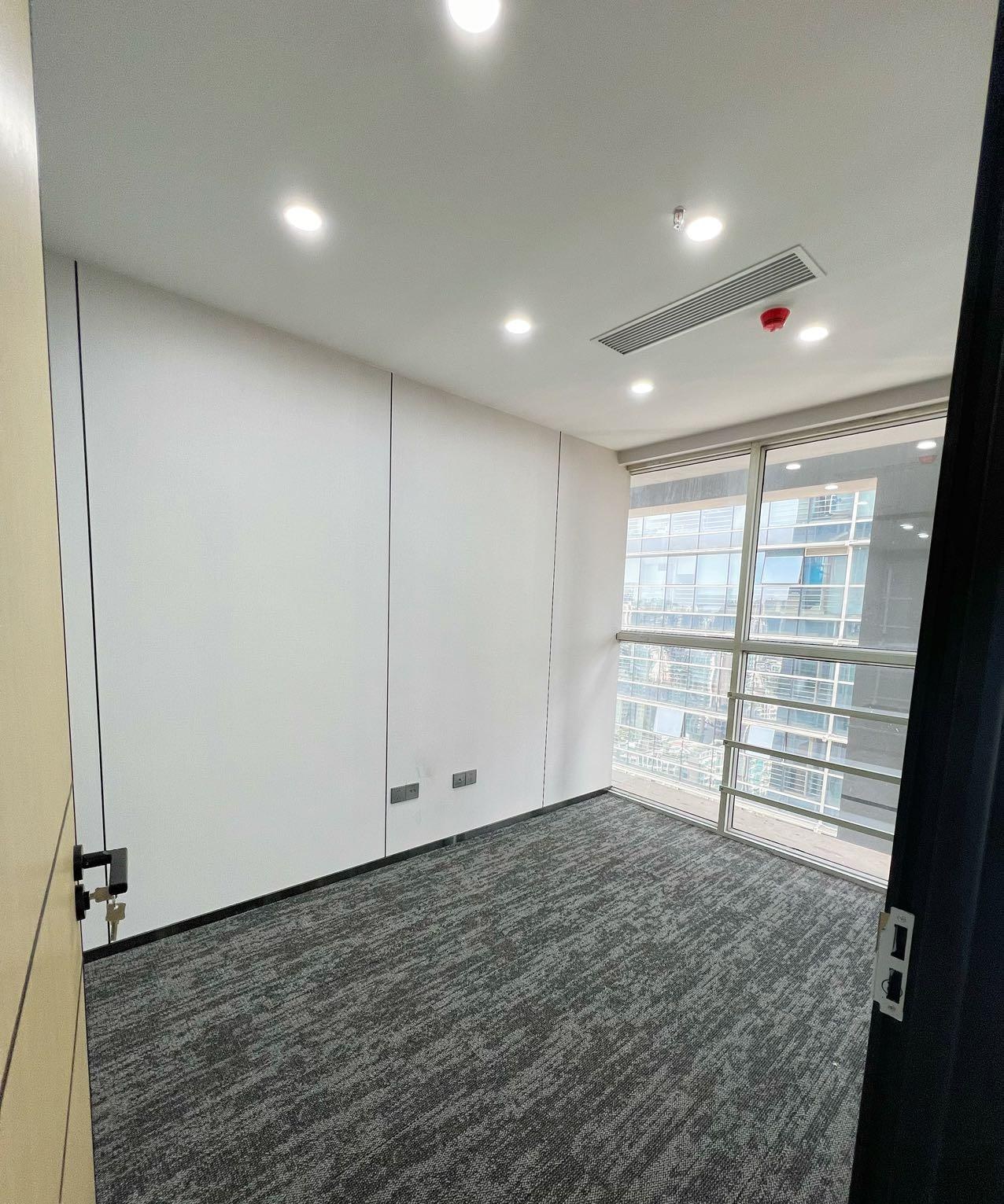 深圳车公庙办公空间｜银座国际阳光高尔夫大厦-停车场150㎡精装户型
