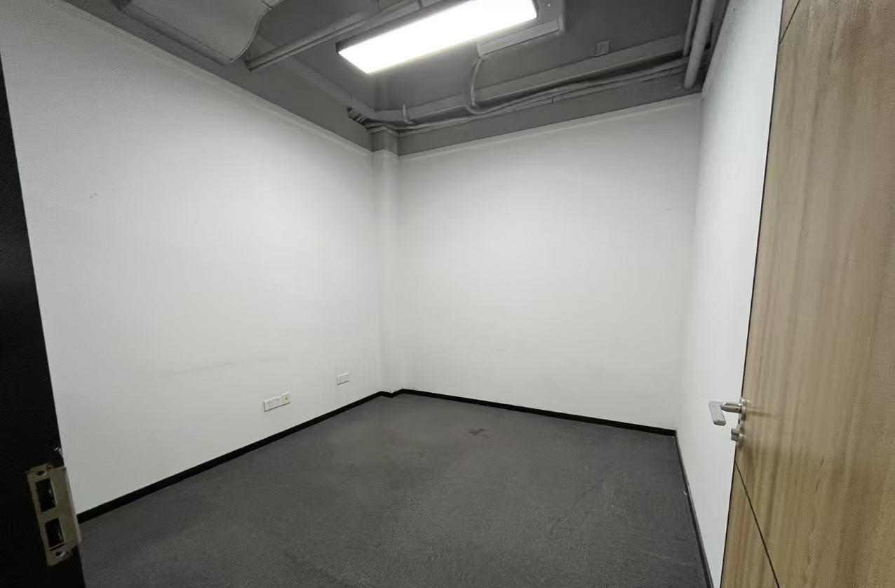 深圳福田保税区办公空间｜深福保盈福大厦350㎡精装户型