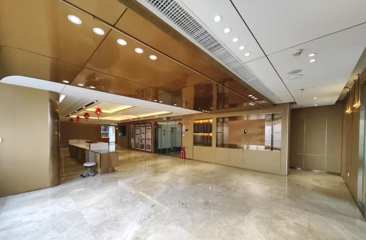 深圳福田中心区办公空间｜财富大厦700.83㎡精装户型