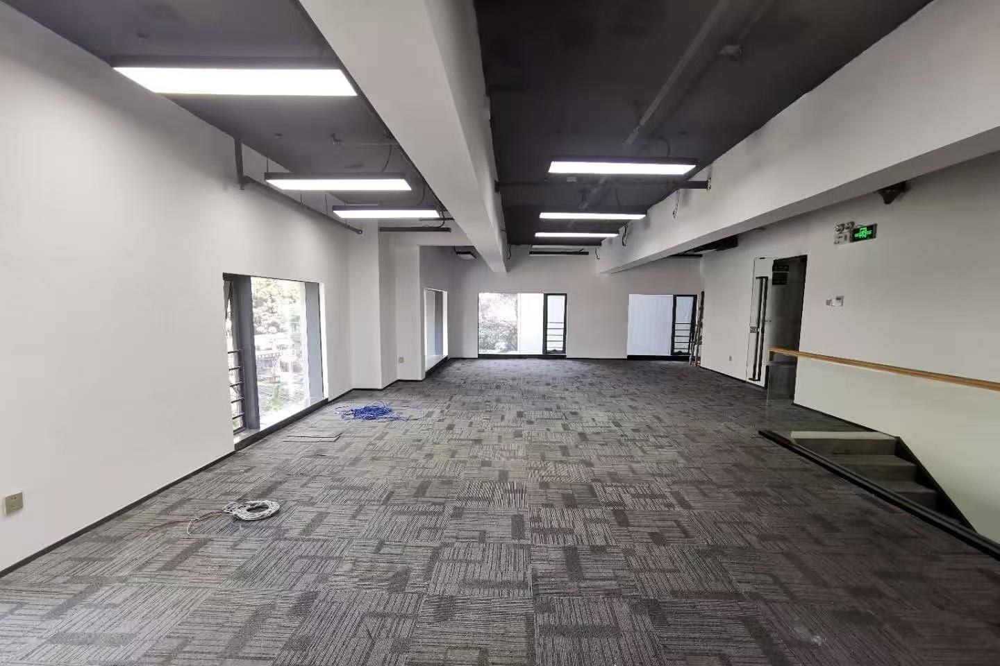 深圳西乡办公空间｜艺峦-2座388㎡精装户型
