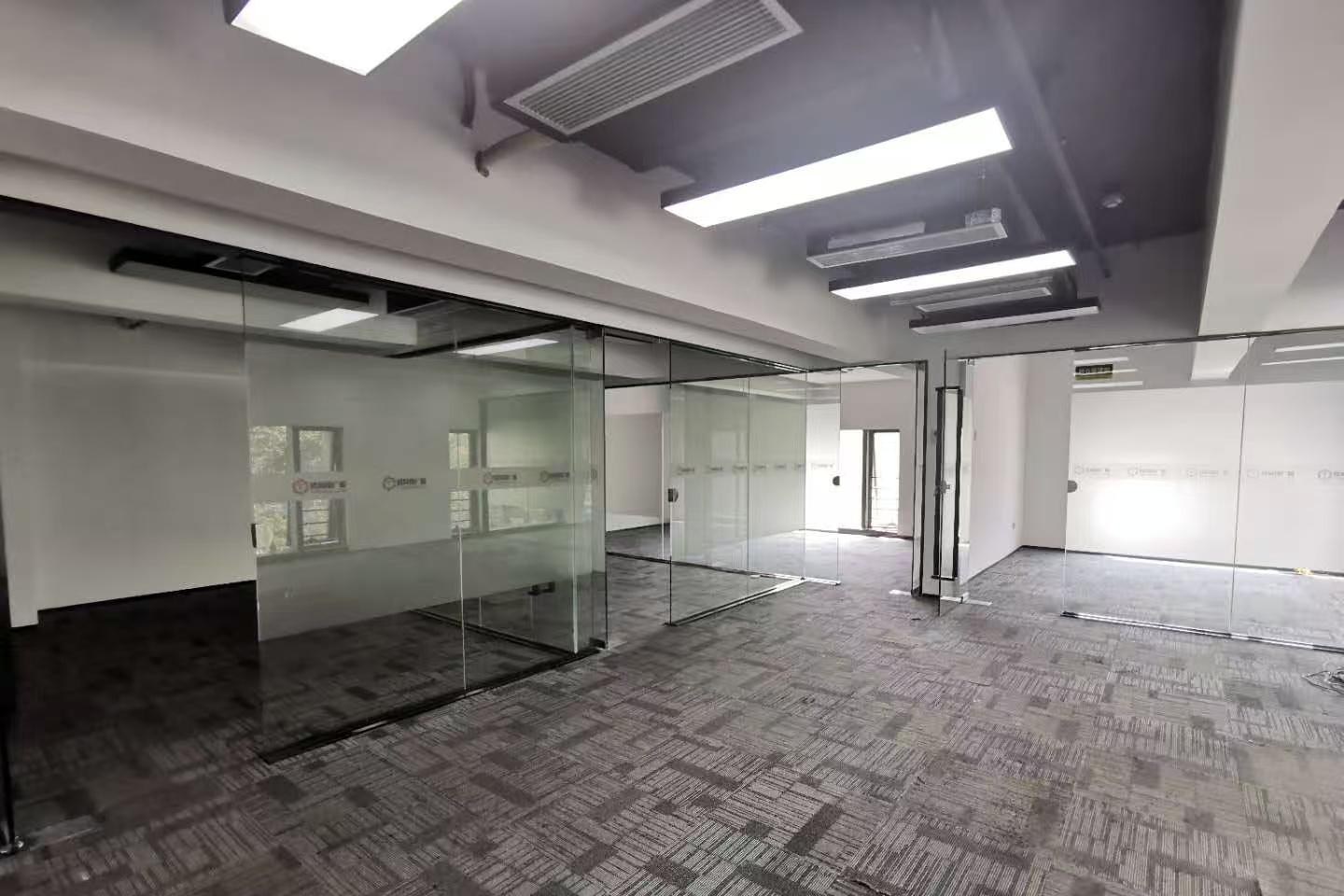深圳西乡办公空间｜艺峦-2座388㎡精装户型