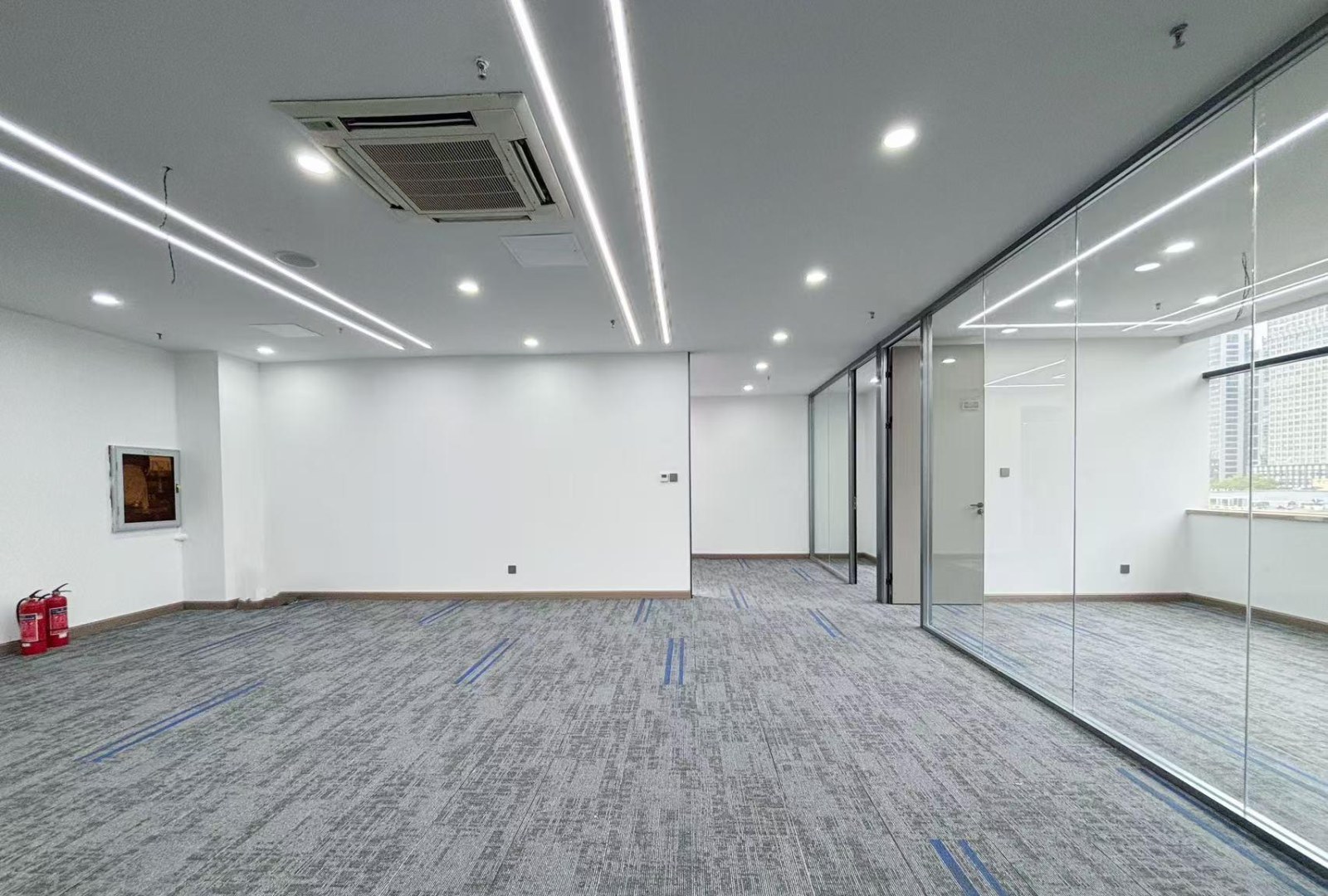 深圳车公庙办公空间｜红松大厦318㎡精装户型