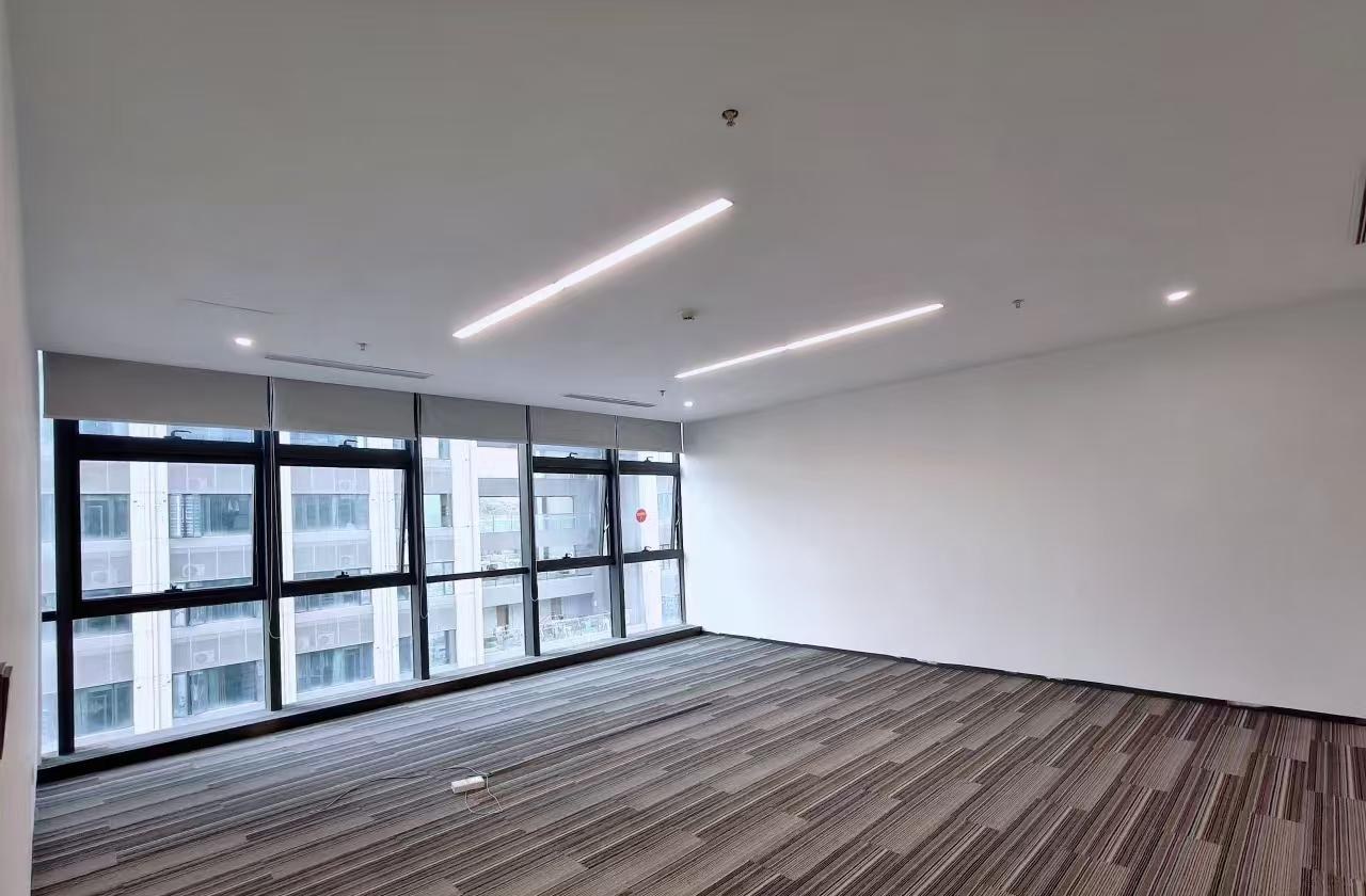深圳西乡办公空间｜阳基九方广场610㎡精装户型