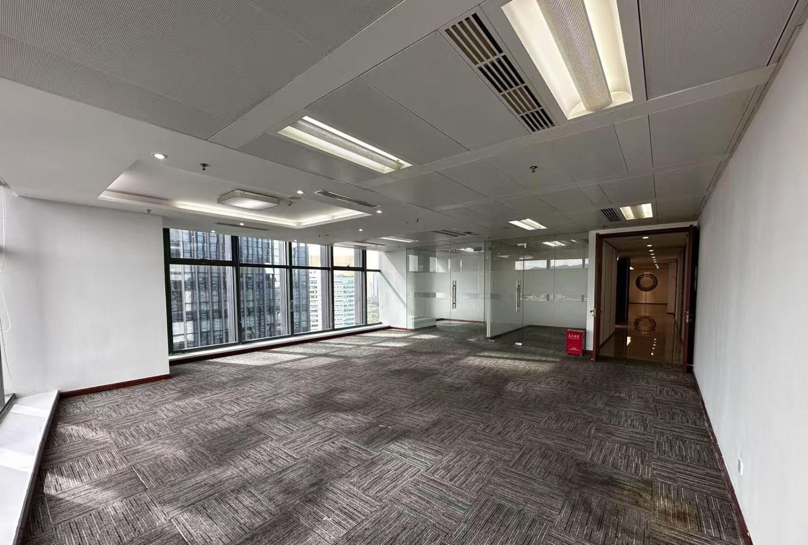 深圳车公庙办公空间｜NEO企业大厦562㎡精装户型
