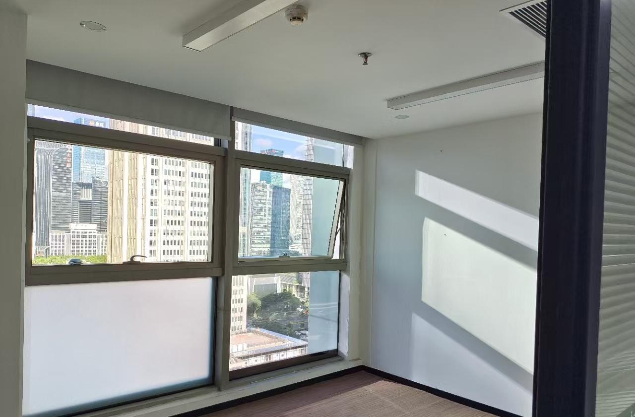 深圳福田中心区办公空间｜华融大厦168㎡精装户型