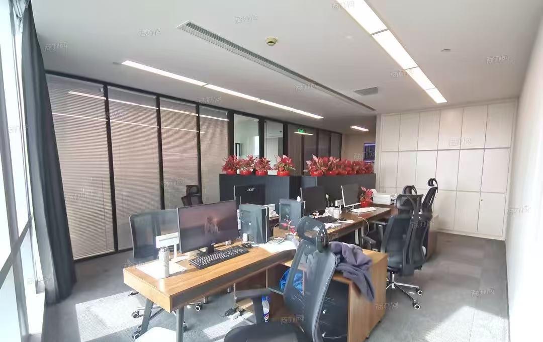 深圳福田中心区办公空间｜新世界中心150㎡精装户型