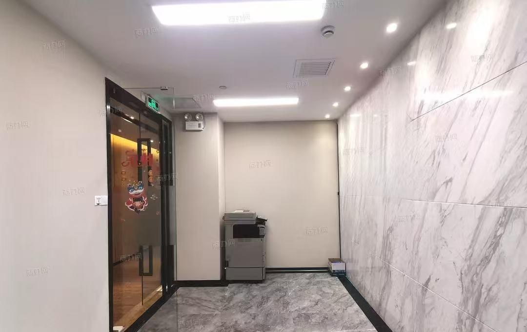 深圳福田中心区办公空间｜新世界中心150㎡精装户型