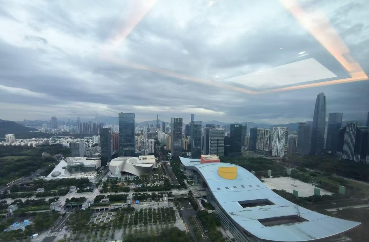 深圳福田中心区办公空间｜新世界中心586.12㎡精装户型