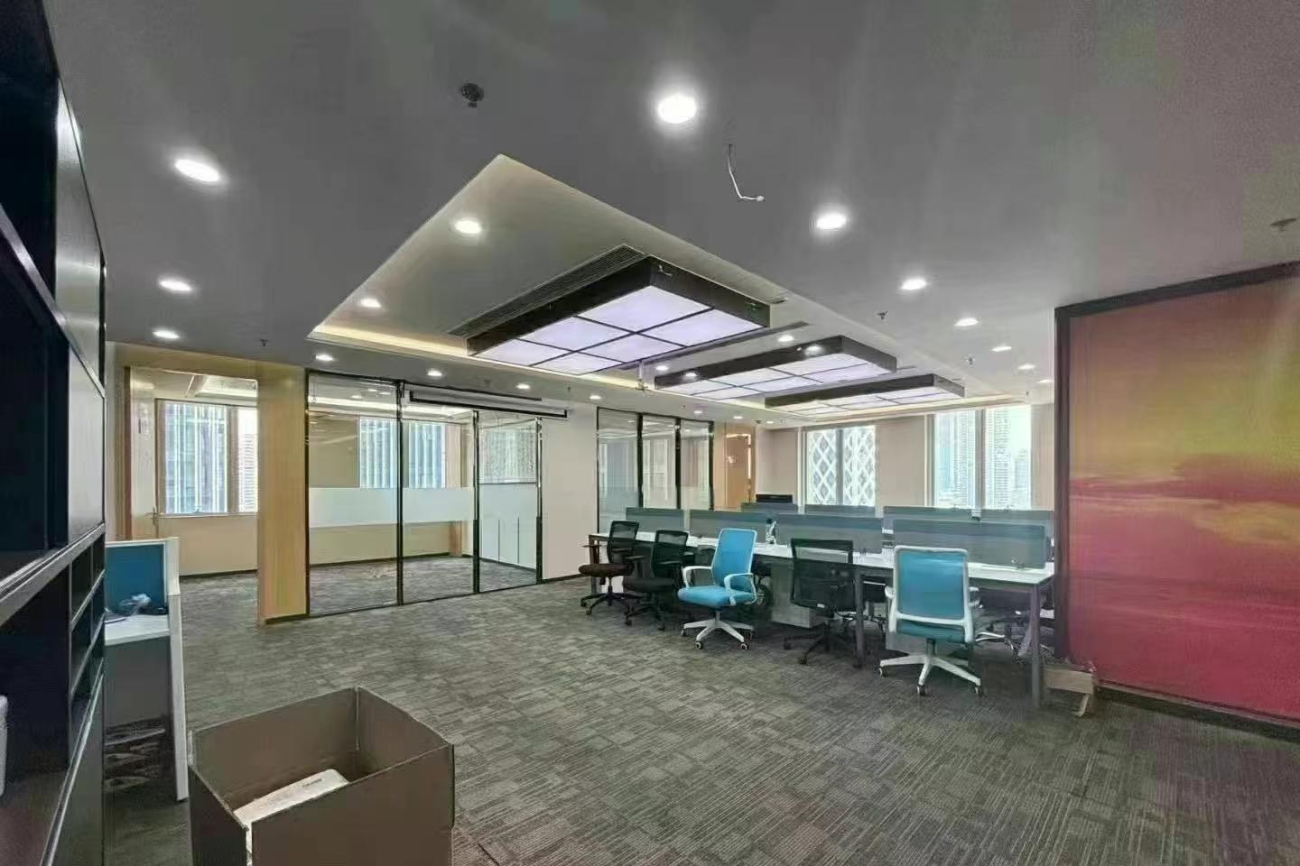 深圳宝安中心区办公空间｜荣超滨海大厦450㎡精装户型