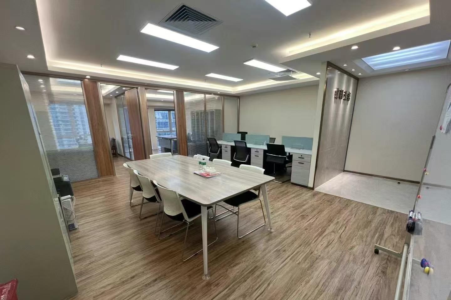 深圳宝安中心区办公空间｜荣超滨海大厦96㎡精装户型