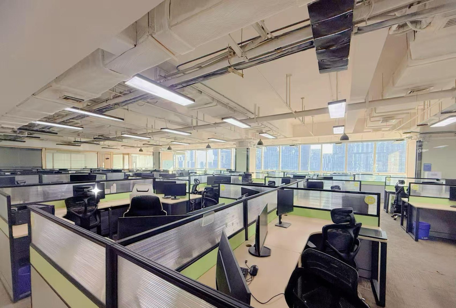 深圳科技园南区办公空间｜创维半导体设计大厦3484㎡精装户型