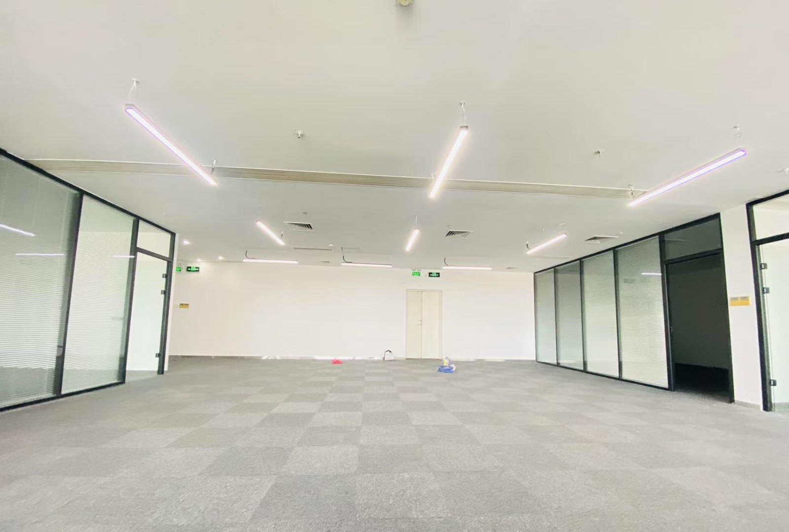 深圳科技园南区办公空间｜创维半导体大厦264㎡精装户型