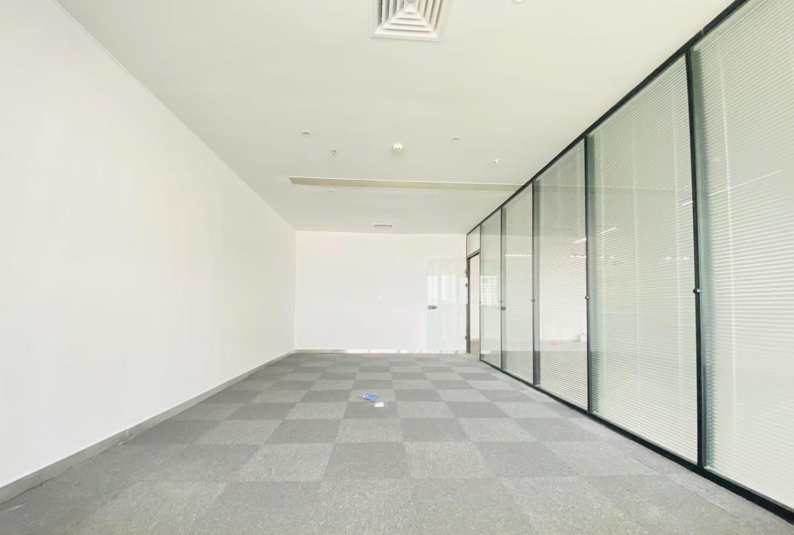 深圳科技园南区办公空间｜创维半导体大厦264㎡精装户型