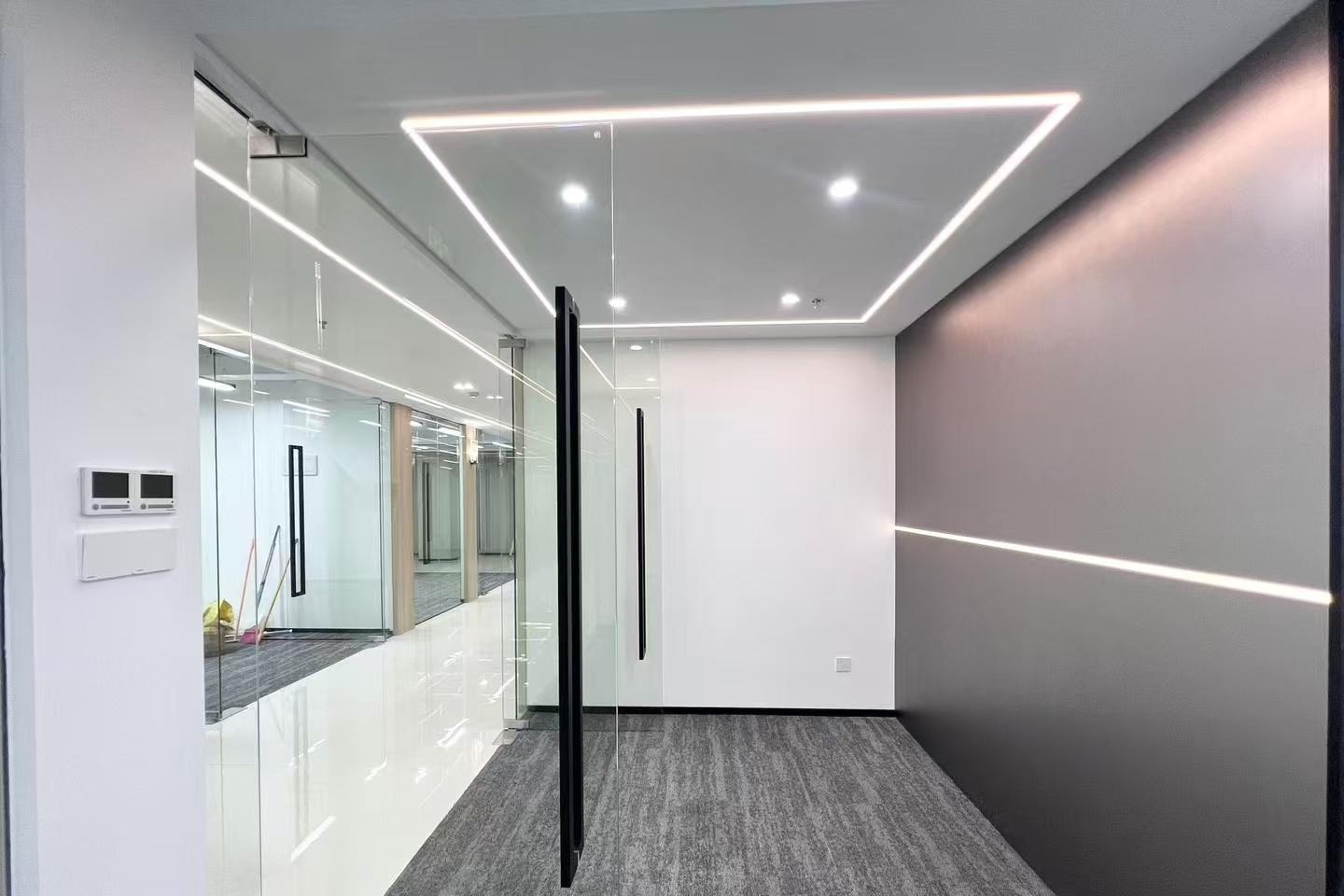 深圳科技园南区办公空间｜飞亚达科技大厦180㎡精装户型