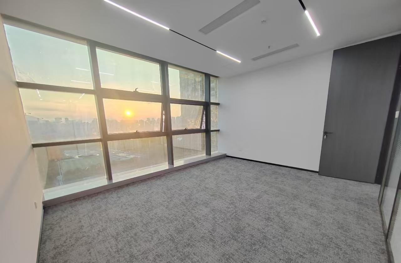深圳科技园南区办公空间｜阳光粤海大厦310㎡精装户型