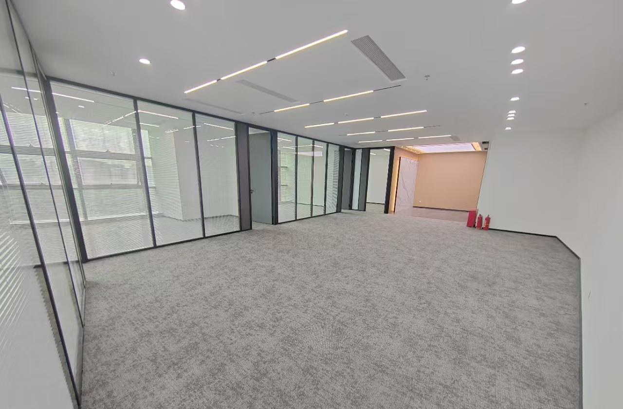 深圳科技园南区办公空间｜阳光粤海大厦310㎡精装户型
