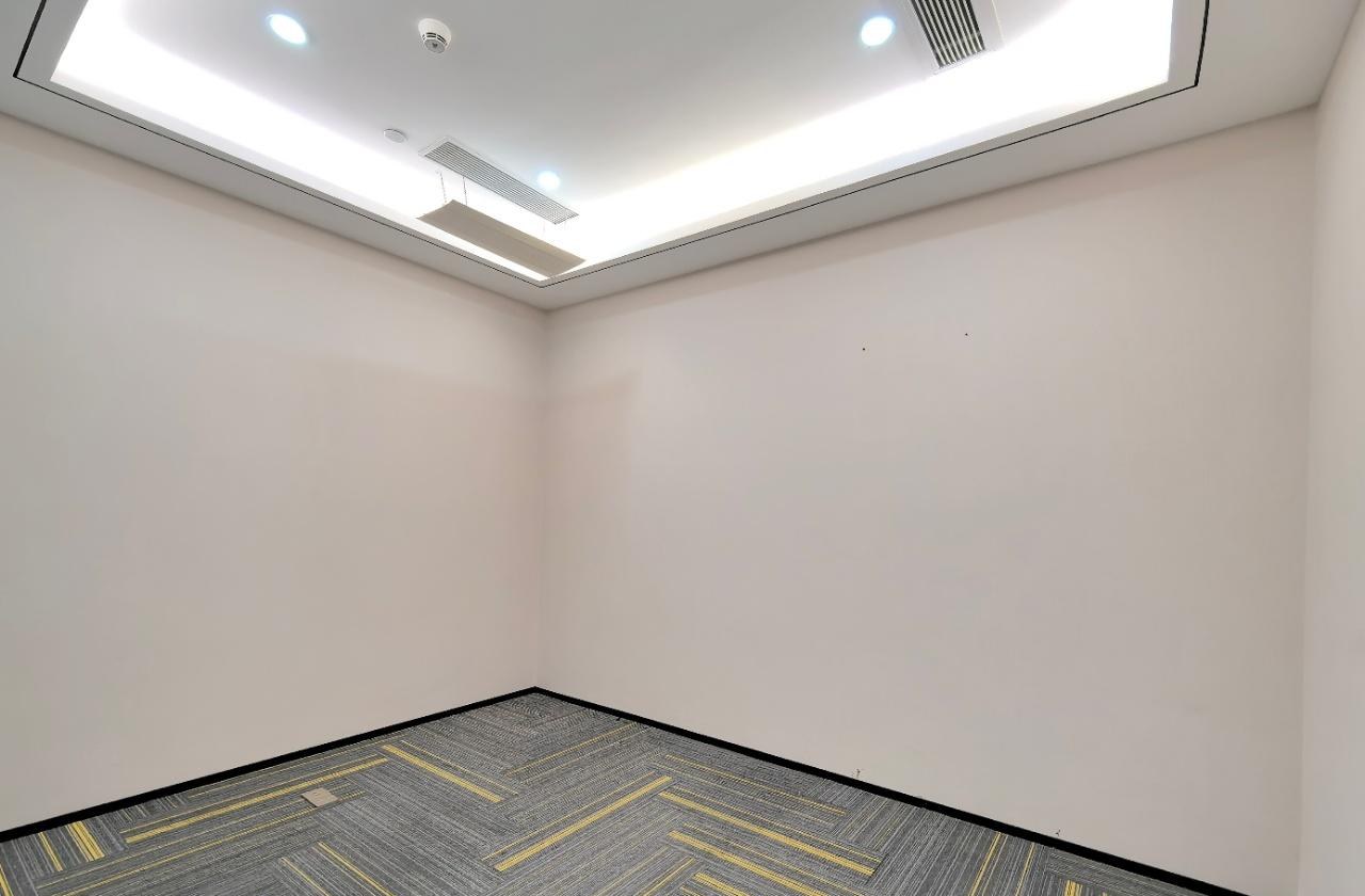 深圳科技园南区办公空间｜北邮科技大厦145.2㎡精装户型