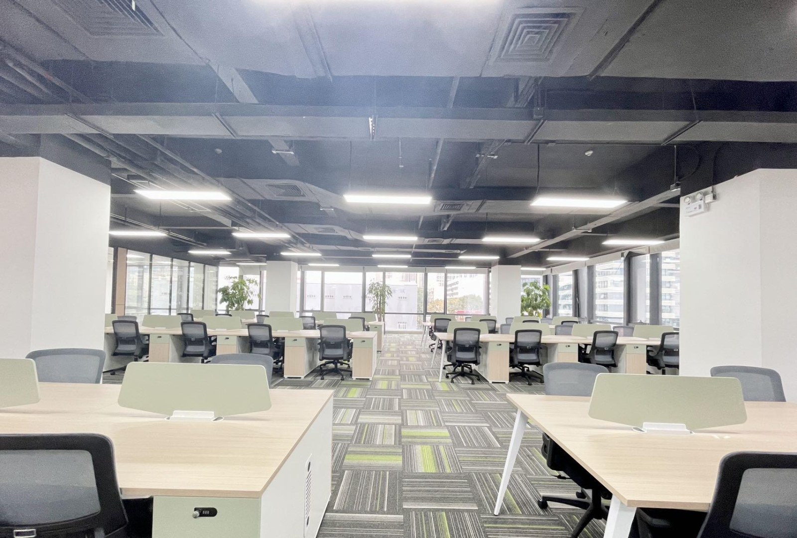 深圳科技园中区办公空间｜科兴科学园547.71㎡精装户型