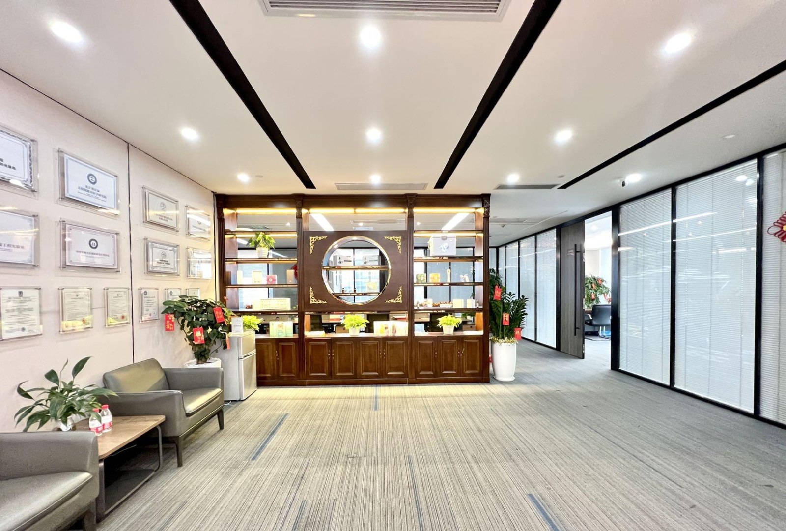 深圳华侨城办公空间｜金迪世纪大厦557㎡精装户型
