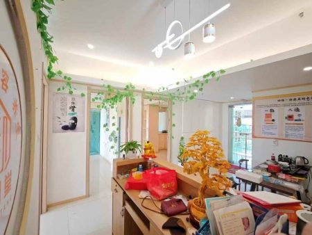 115㎡精装美甲美睫工作室招租！3+1格局+双面采光 | 独立卫浴直通淋浴