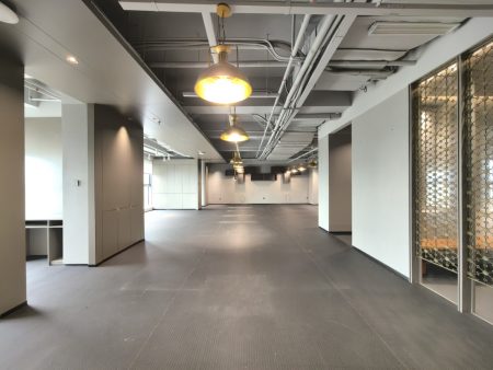 【莲花广场】283㎡南向5+1格局！98元/㎡含税，24h独立空调