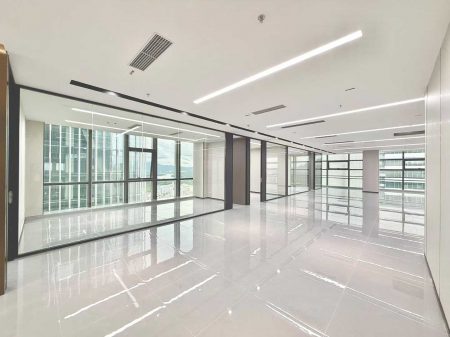 深圳CBD稀缺！7+1格局619㎡，山河双景+24h空调