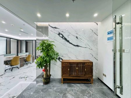 400㎡精装现房！方大城配全套办公家具，签约即用，创业团队闭眼入！