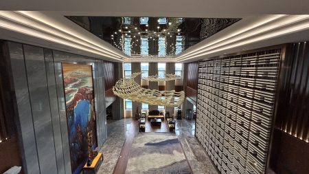 南山科技园高端商务会所｜3000㎡｜3宴会厅+KTV+酒吧+雪茄房