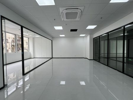 【富裕顶大厦152㎡办公室出租】38元/㎡｜2+1格局｜近地铁13号线高新北站