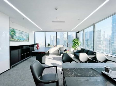 芒果网大厦750㎡豪华精装办公室｜5+1格局 · 双面采光 · 全套家私 · 地铁口物业